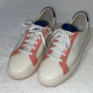 Kizik - Women’s size 9 Vegas Shoe EUC